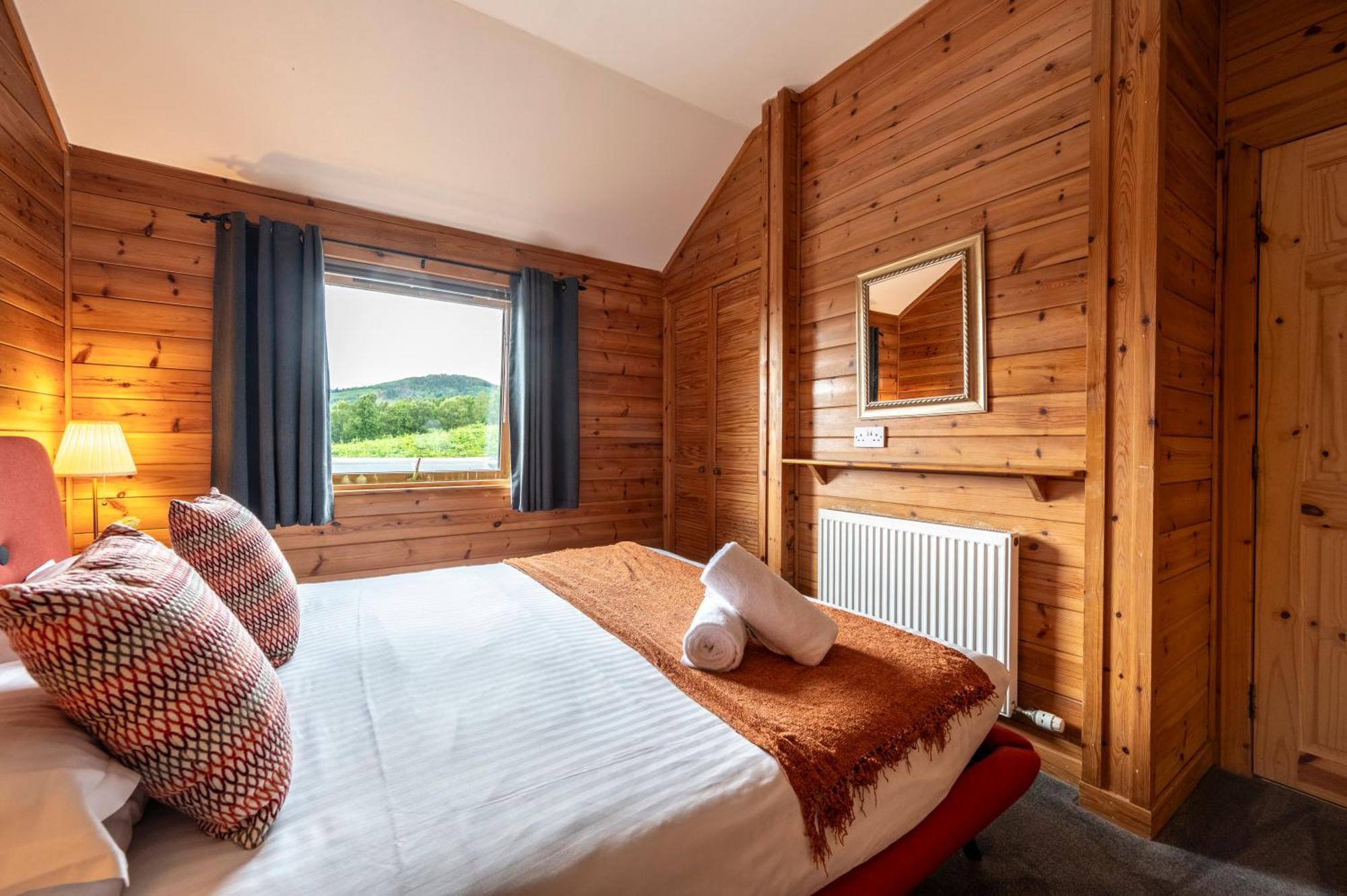 Kinnaird Woodland Lodges Pitlochry Exterior foto