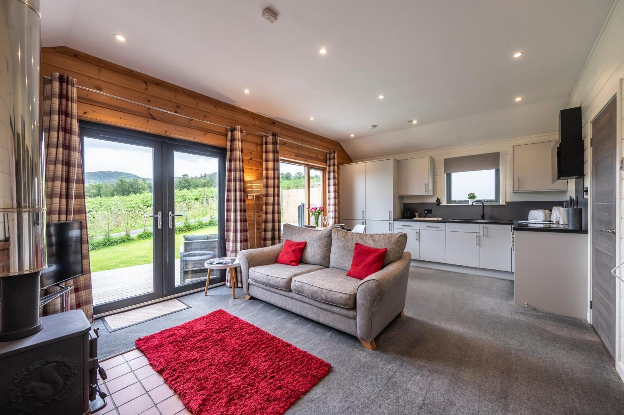Kinnaird Woodland Lodges Pitlochry Exterior foto
